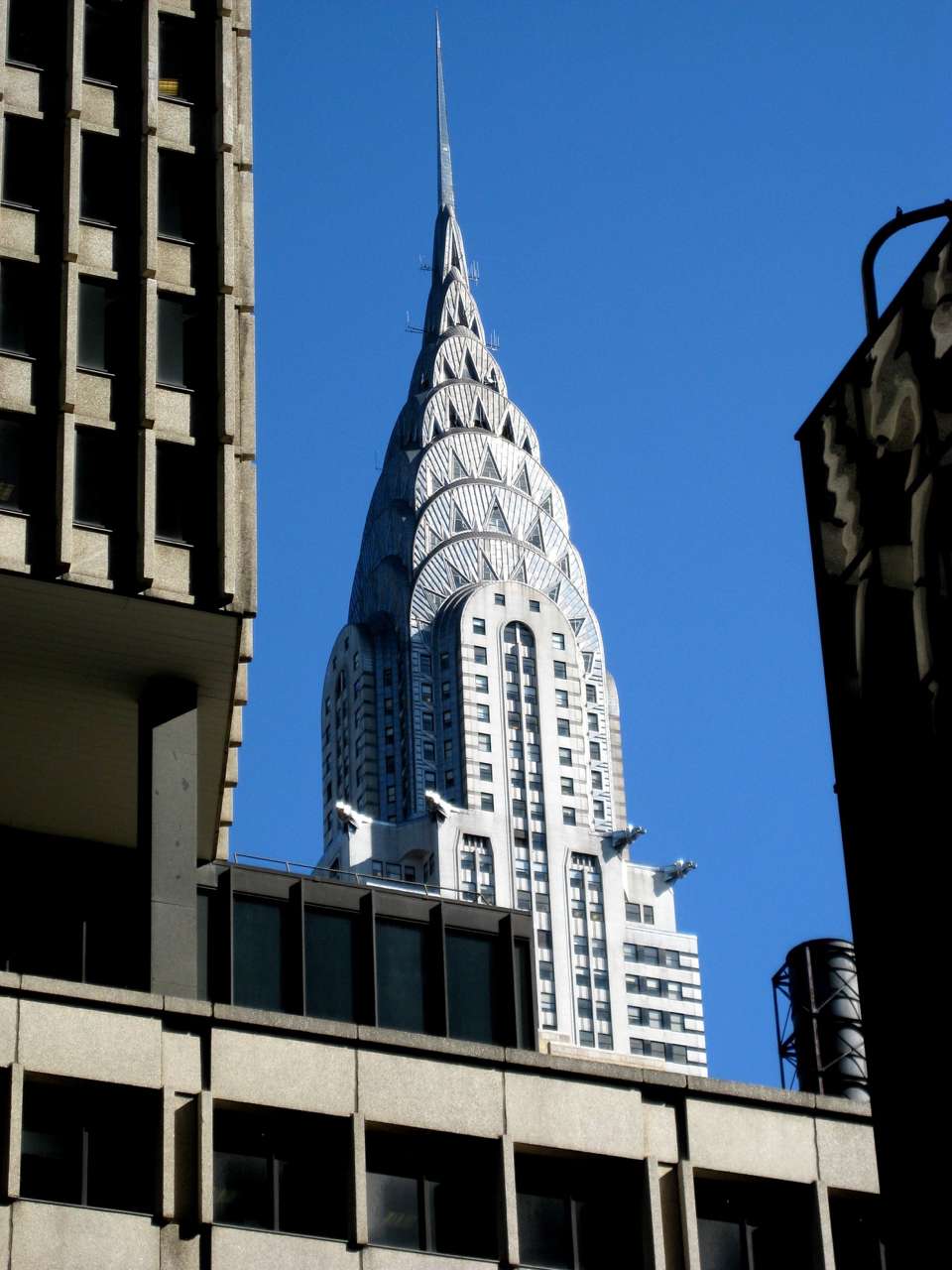 2009-09_New_York_0070_Chrysler_Building