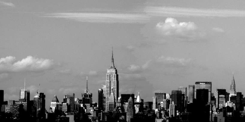 2009-09_New_York_0277_Skyline_from_Brooklyn_Bridge_PANORAMA
