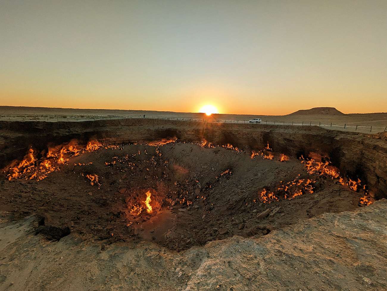 The Gates of Hell (Darwaza, Turkmenistan) - at dawn