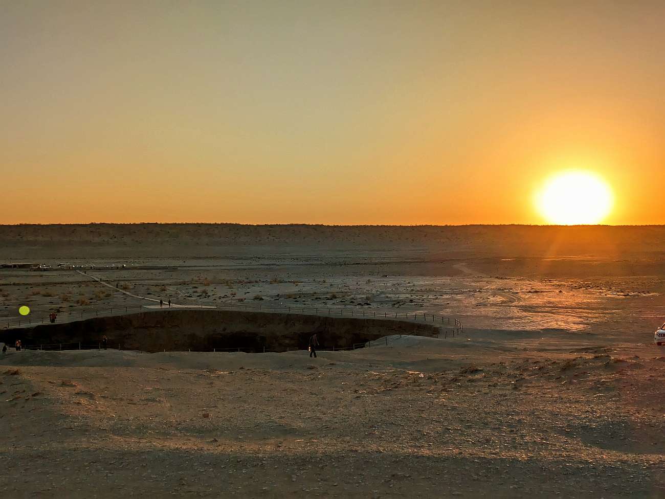 The Gates of Hell (Darwaza, Turkmenistan) - at dawn