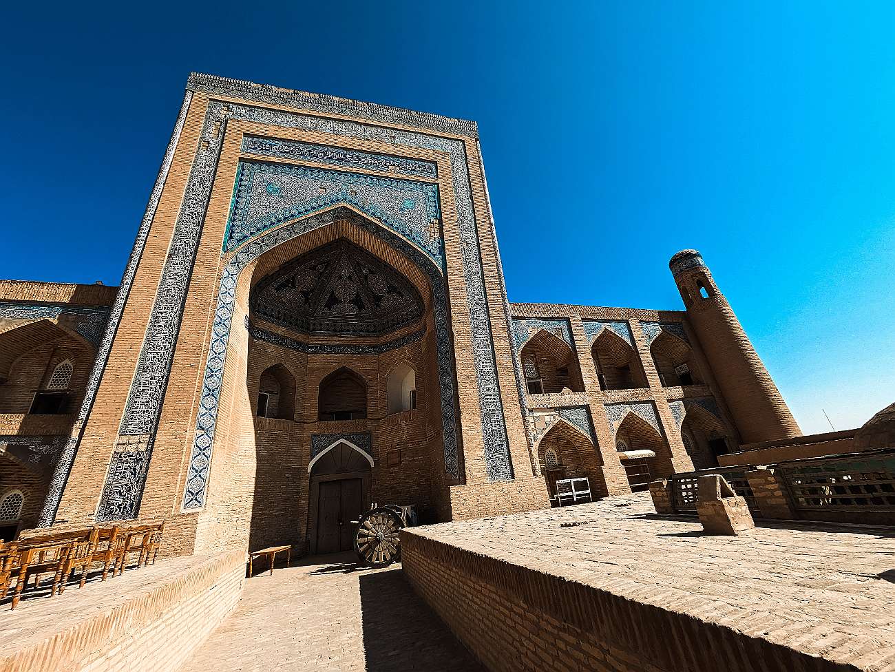 20230916_UZBEKISTAN_101748494-2