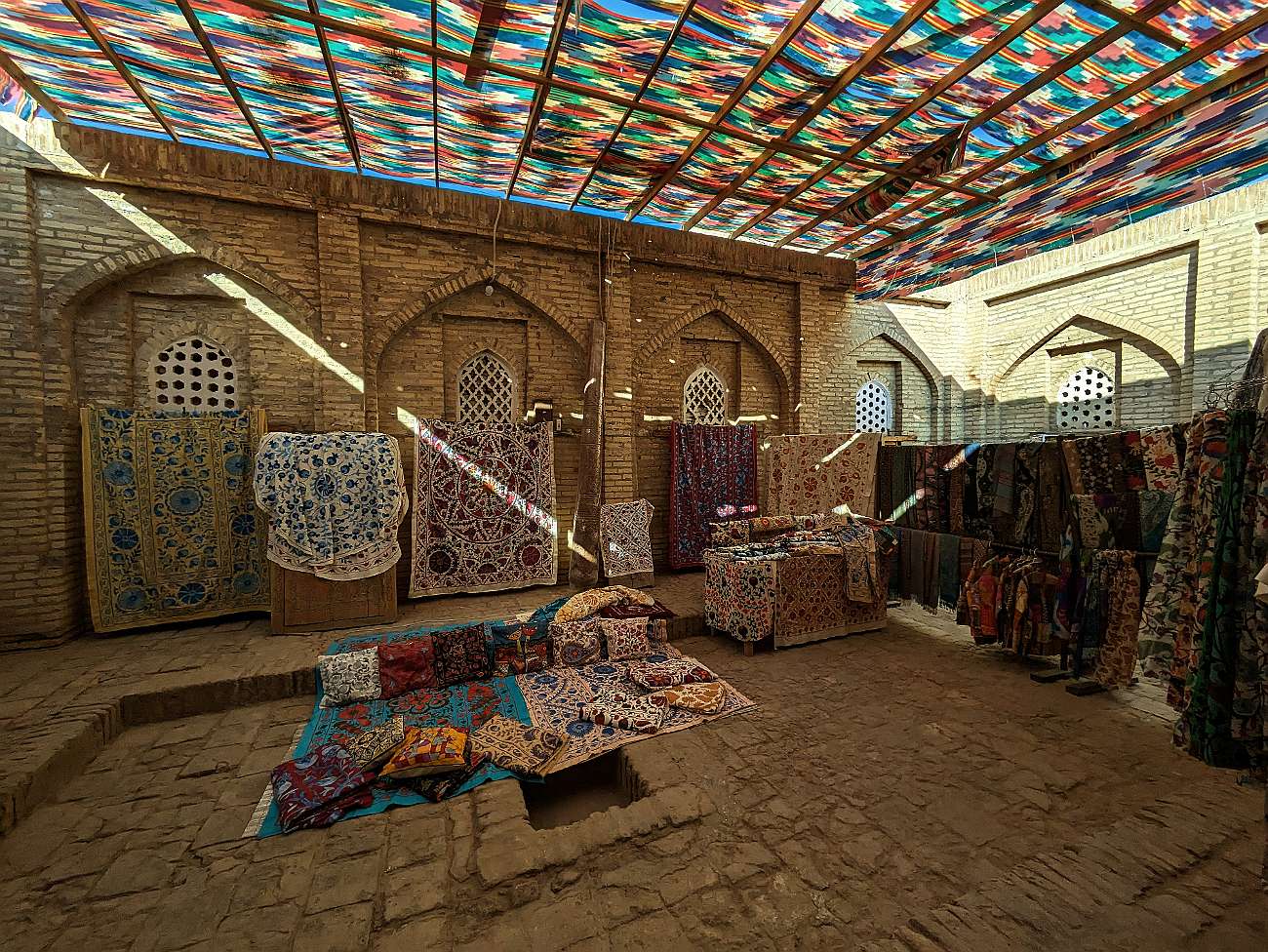 20230916_UZBEKISTAN_111402576-2